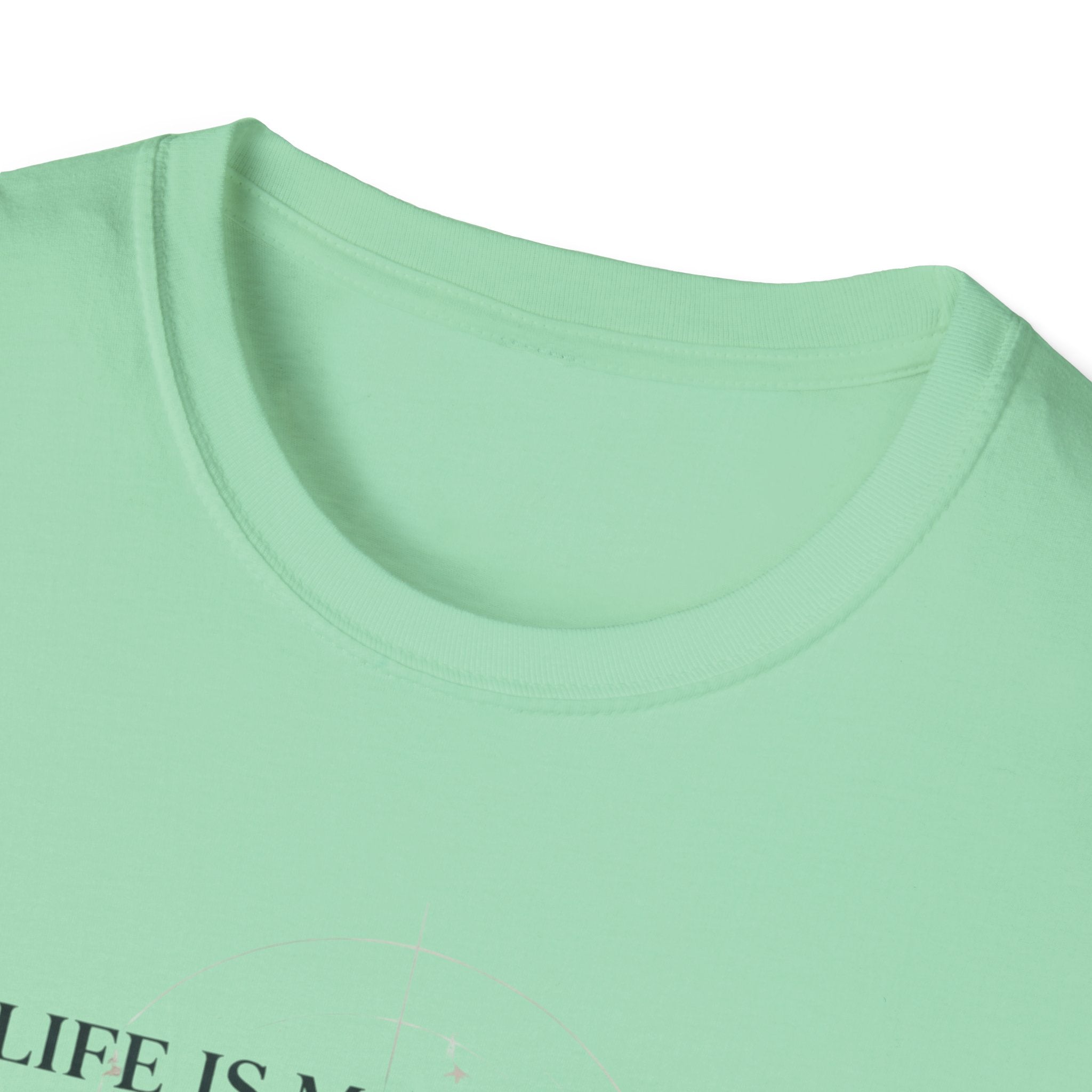 Life is movement T-Shirt